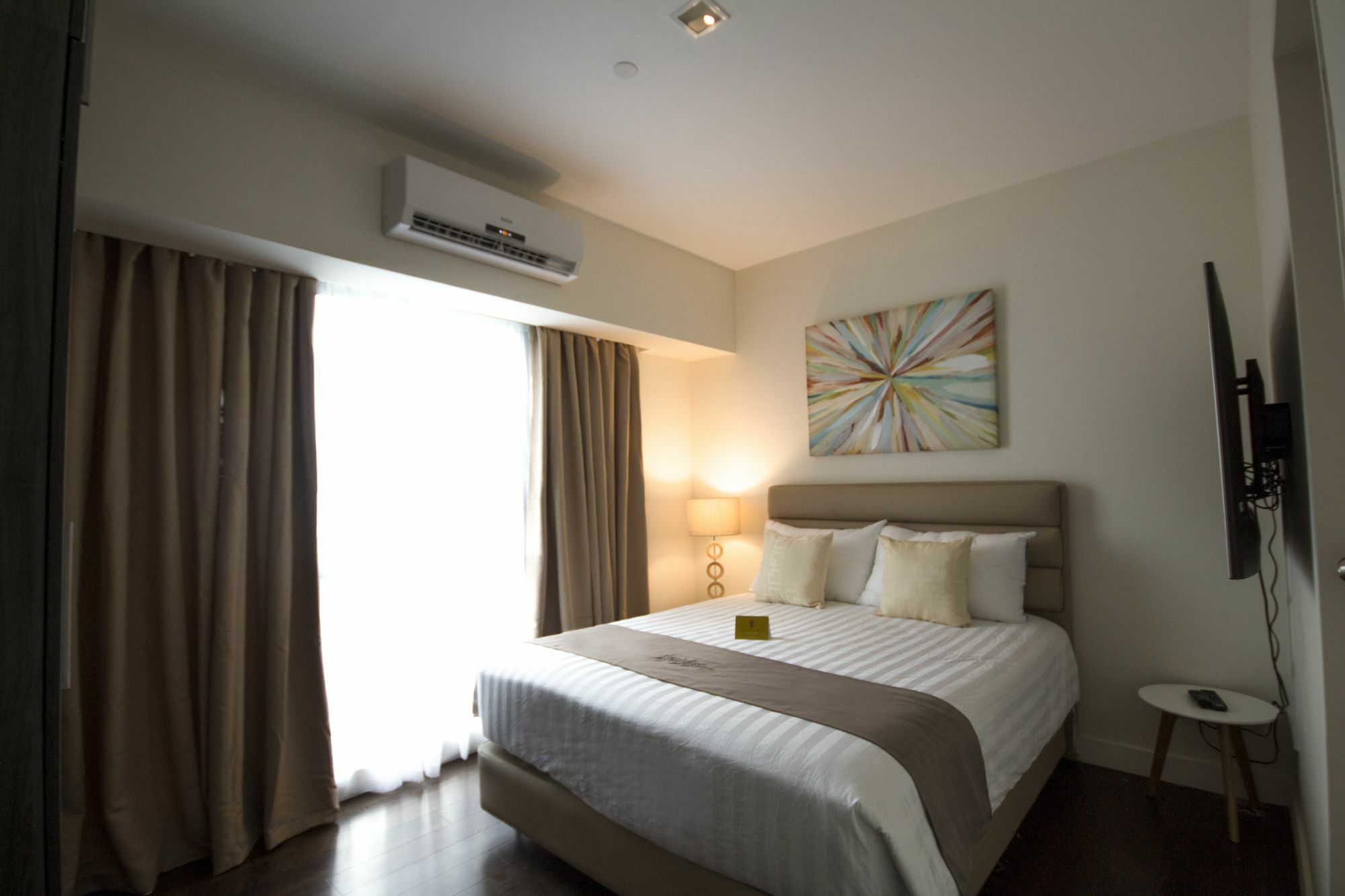 Siglo Suites @ The Acqua Private Residences Mandaluyong Extérieur photo