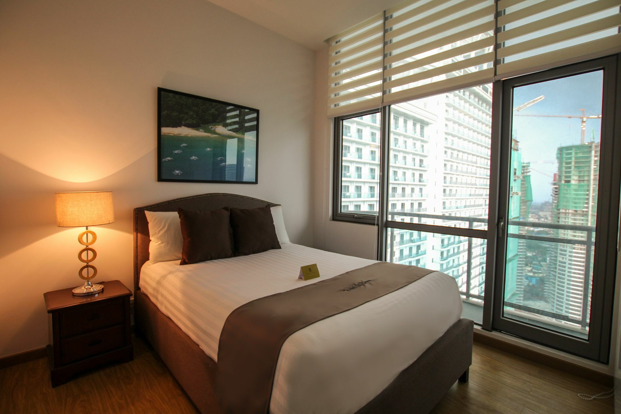 Siglo Suites @ The Acqua Private Residences Mandaluyong Extérieur photo