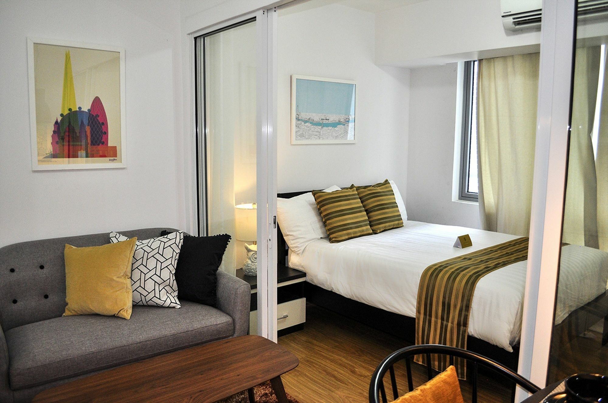 Siglo Suites @ The Acqua Private Residences Mandaluyong Extérieur photo